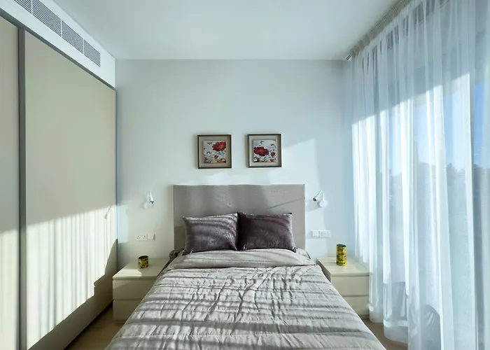 아파트 Malberry Park 303 - Modern 2bedroom With Shared Heated Pool, Sauna, Gym, Jacuzzi *